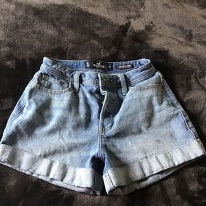 Hollister mom shorts